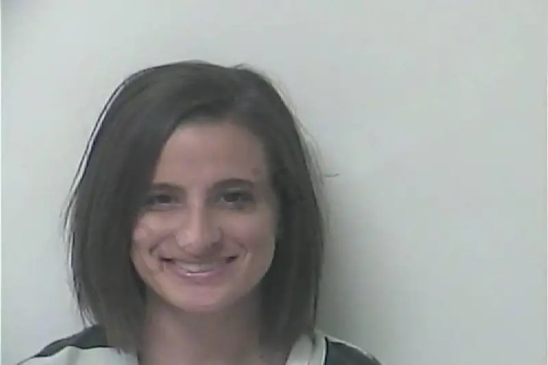 Alura Warren Mugshots