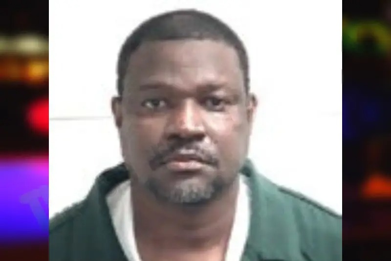 Damion Young Mugshots