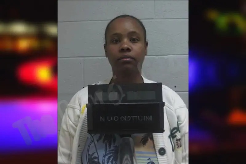 Darshell Brown Mugshots