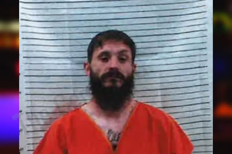 Devan Payne Mugshots