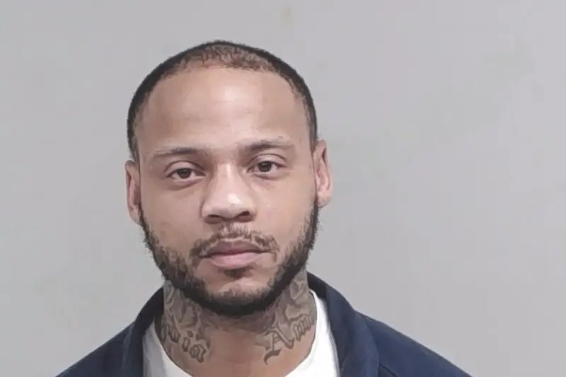 Diego Saunders Mugshots