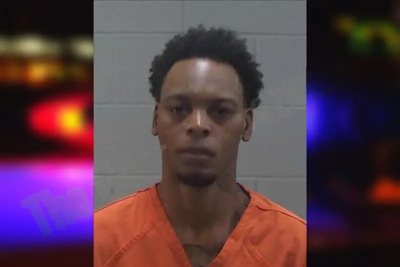 Jaquaveius Moon Mugshots