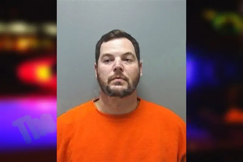 Justin Morris Mugshots