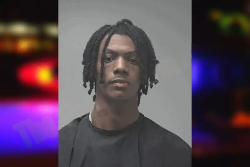 Rontravien King Mugshots