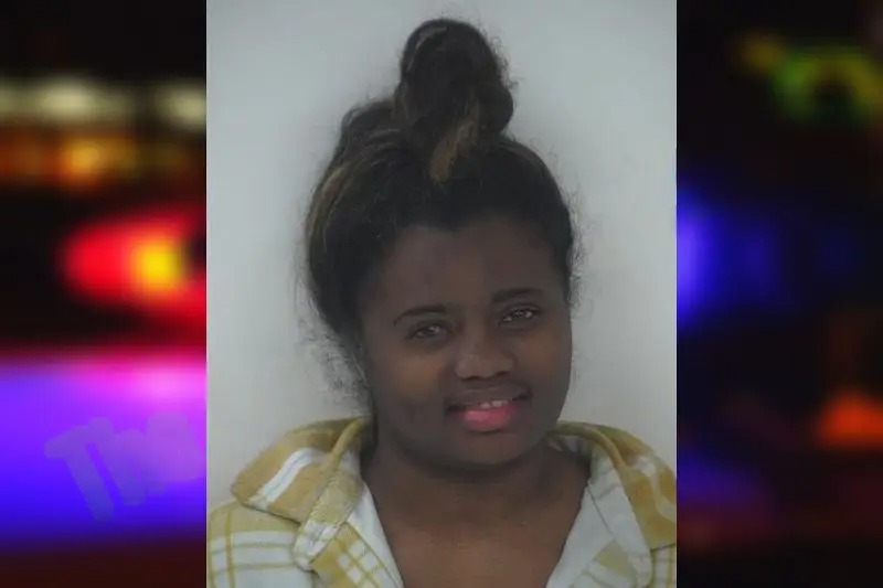 Shandrell Rolle Mugshots