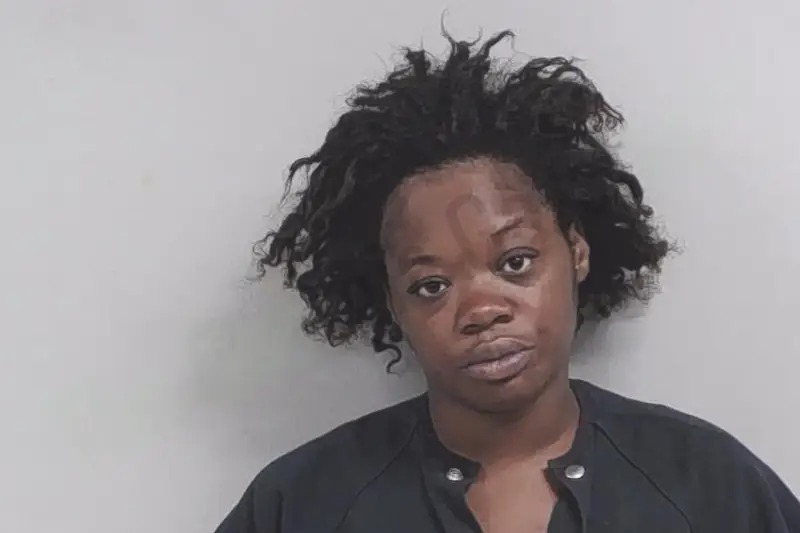 Sherri Bivins Mugshots
