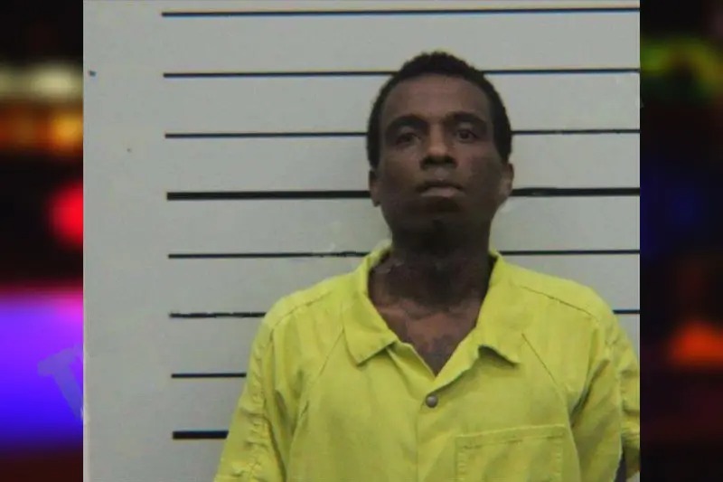 Toderick Roberts Mugshots