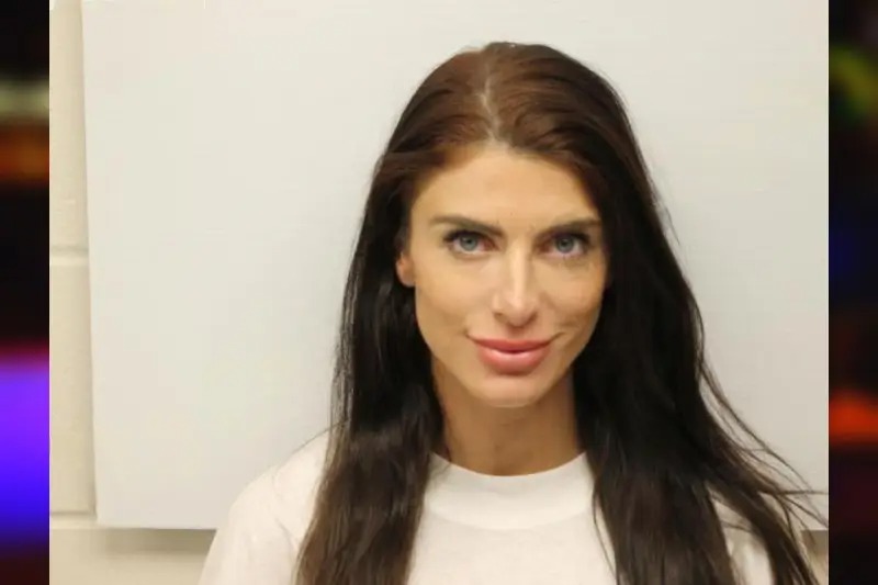 Ariel Randall Mugshots