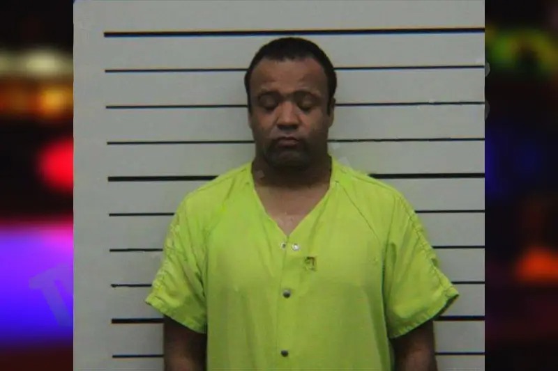 Delon Hammond Mugshots