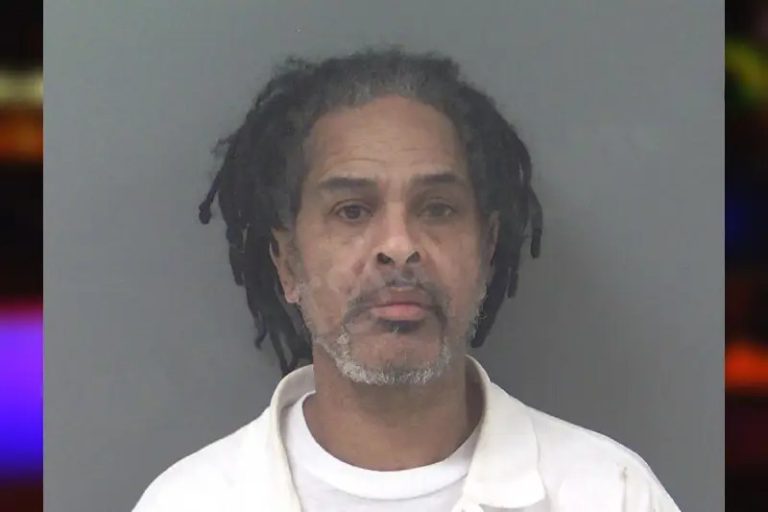 Demetrius Roberts mugshot – Douglas County , Georgia Demetrius Roberts