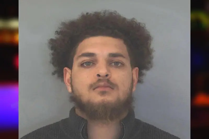 Deondre Sinnamon Mugshots