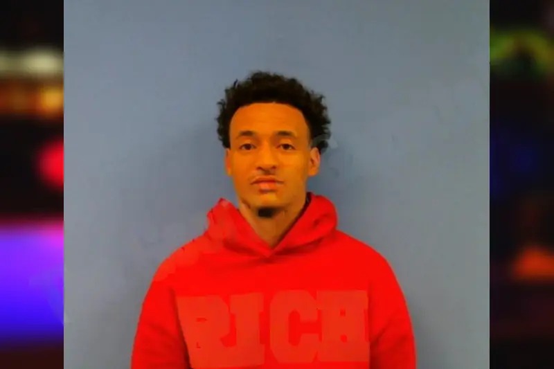 Diondre Burgos Mugshots