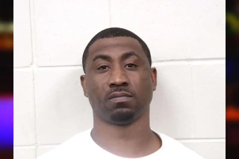 Dravious Reynolds Mugshots