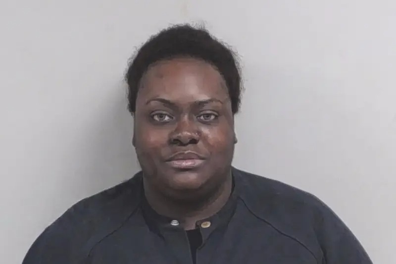Laterreia Whitaker Mugshots