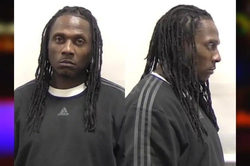 Nichos Brown Mugshots