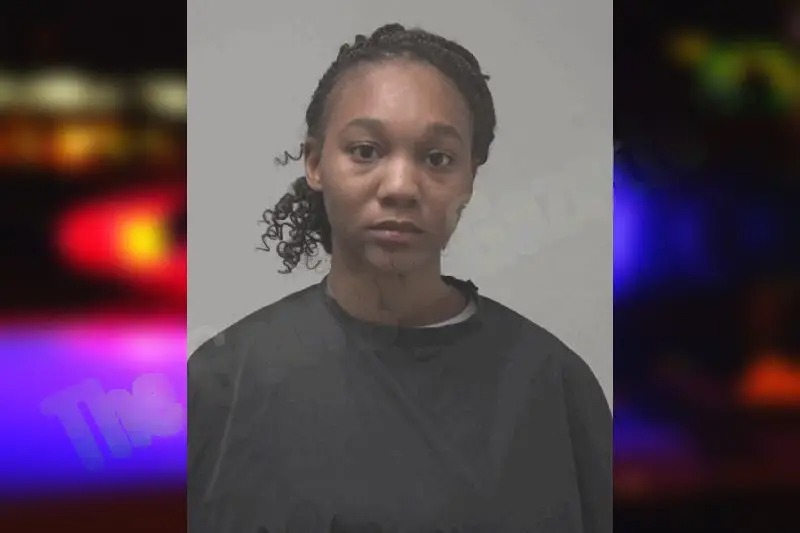 Rondadra Warren Mugshots