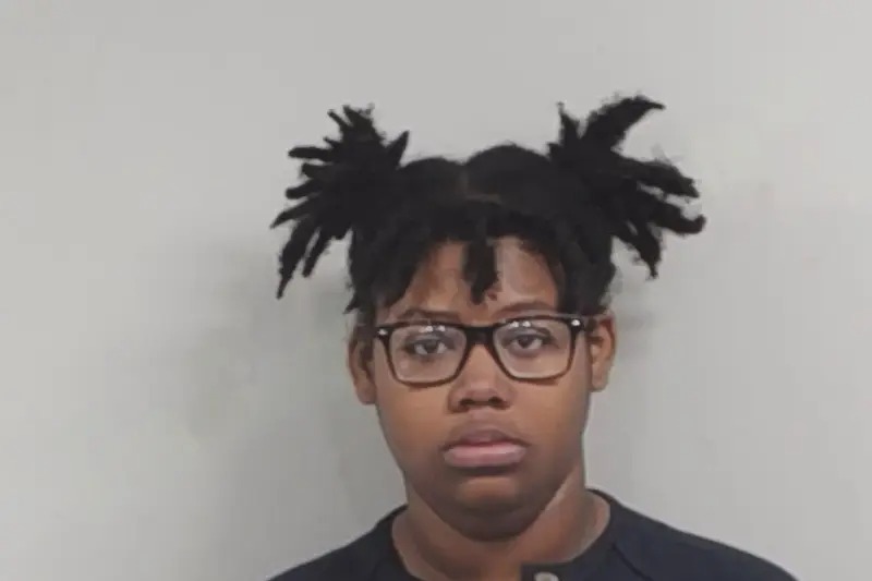 Sakhia Griffin Mugshots