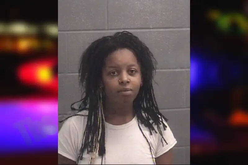 Shikeria Davis Mugshots