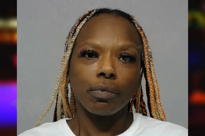 Tawanda Jones Mugshots