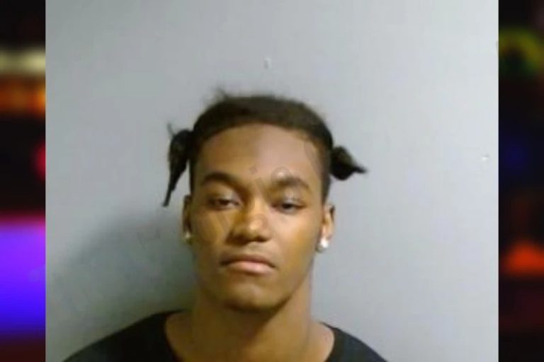 Andre Moon mugshot – Fulton County , Georgia Andre Moon