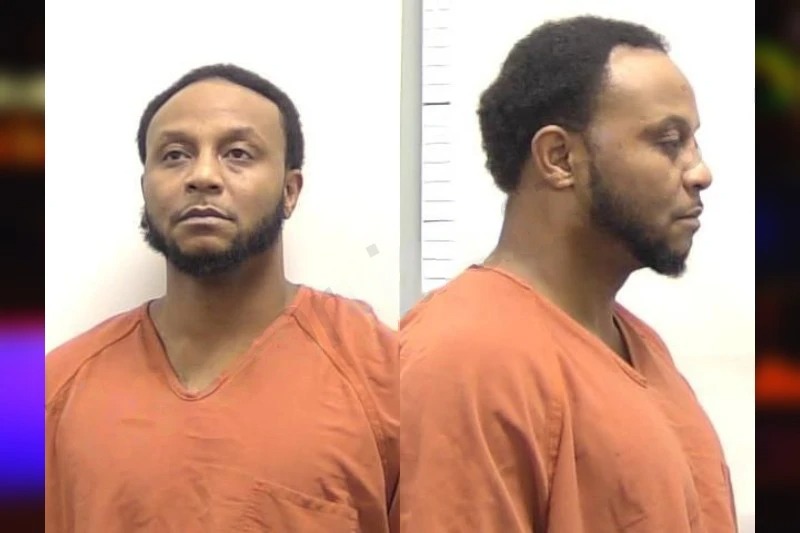 Deldrick Jones mugshot