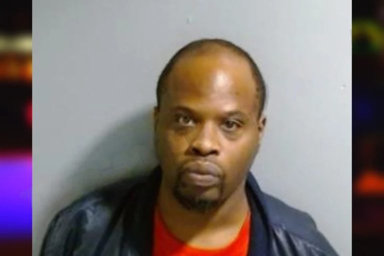 Dorrell Riggins mugshot – Fulton County , Georgia Dorrell Riggins