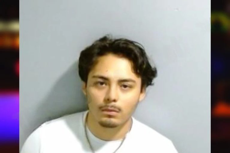 Johnathan Rivadeneyra