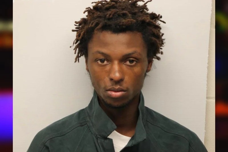 Kiam Richardson Mugshots