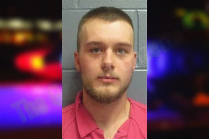 Logan Tompkins Mugshots