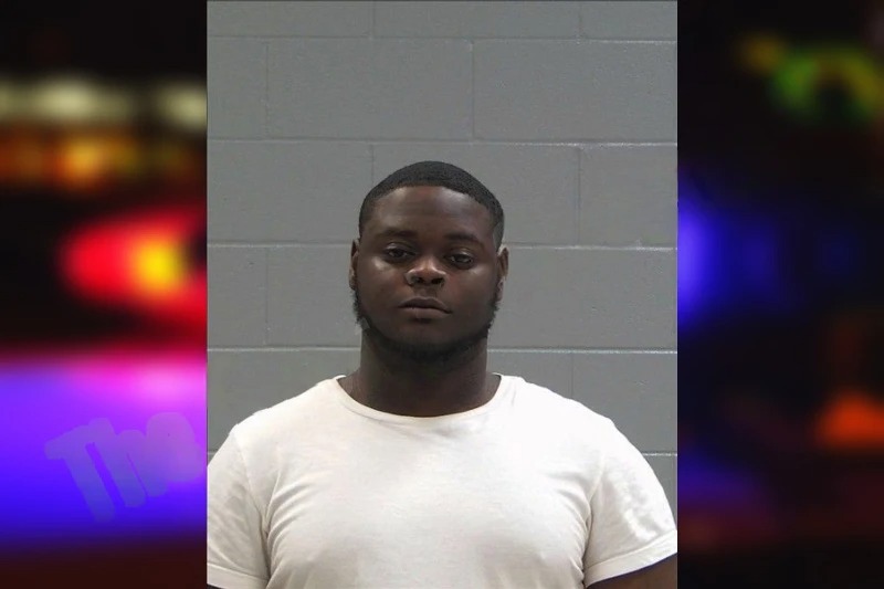 Malik Holsey Mugshots