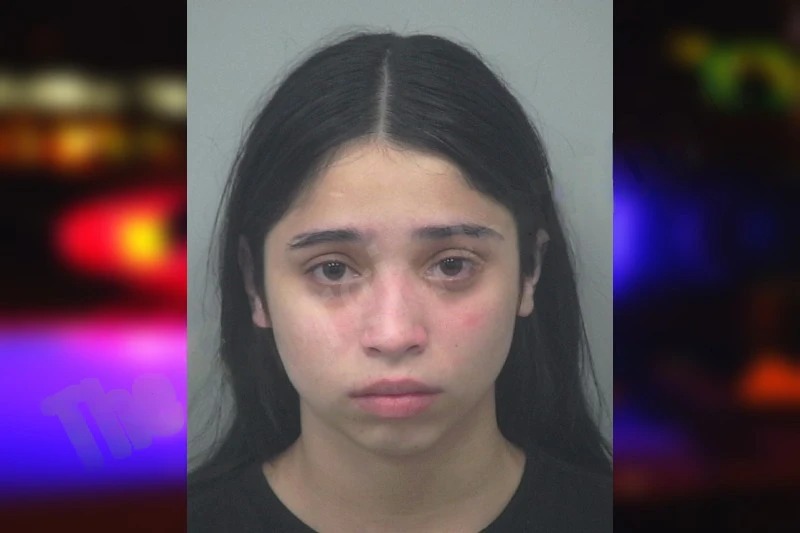 Paola Cruz Pena Mugshots