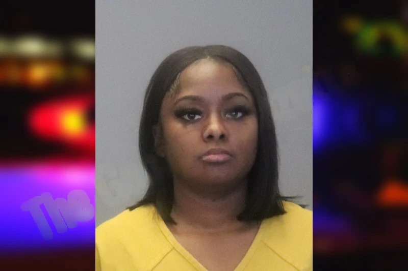 Shakara Davis Mugshots