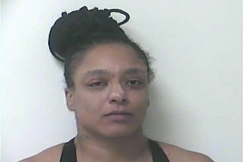 Shannon Custis Mugshots