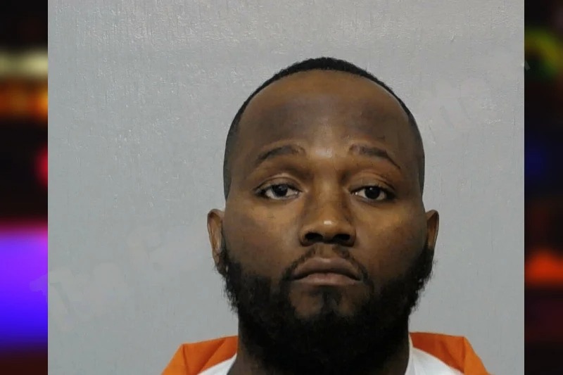 Shiravian Staten Mugshots