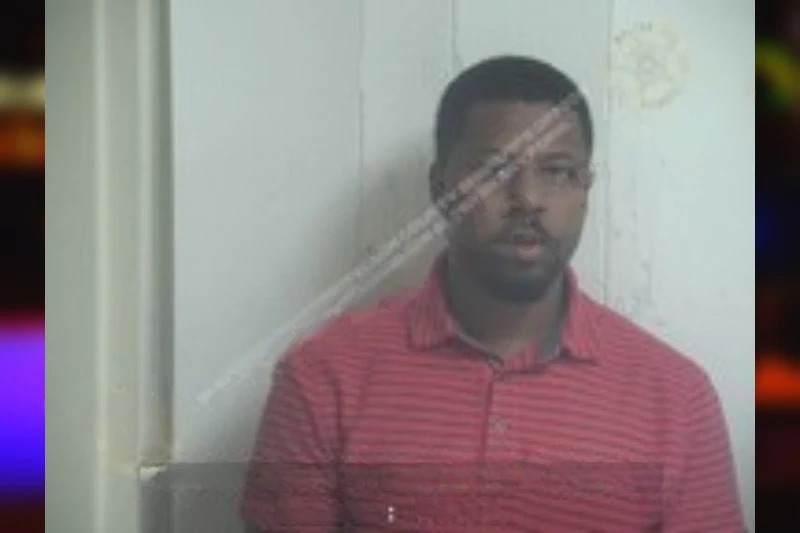 Tevin Farley mugshot