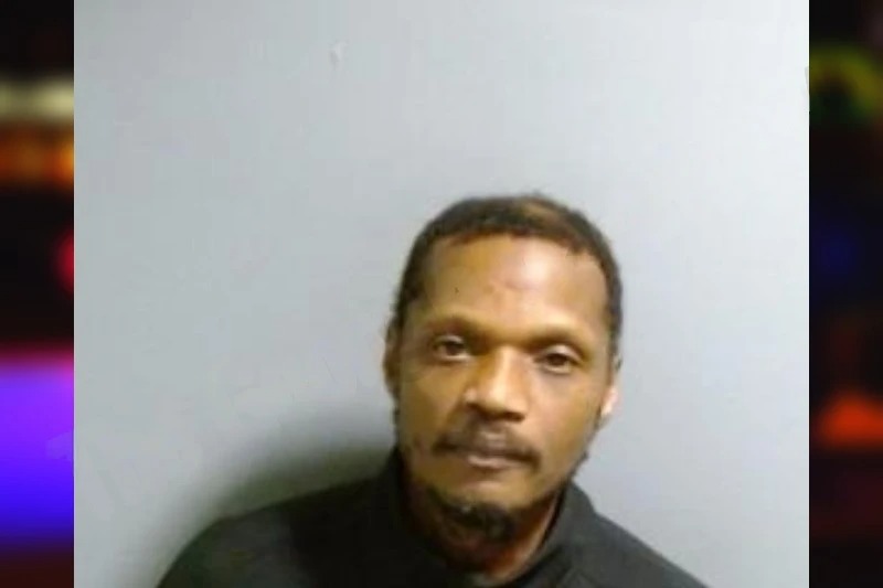 Tywarn Jones mugshot