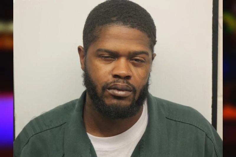 Vonzello Garnett Mugshots