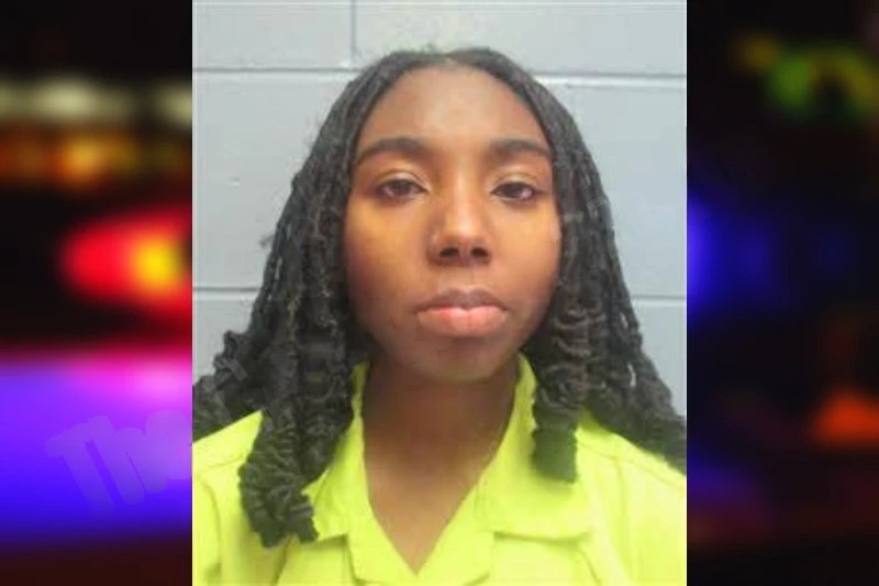 Zariah Henderson Mugshots