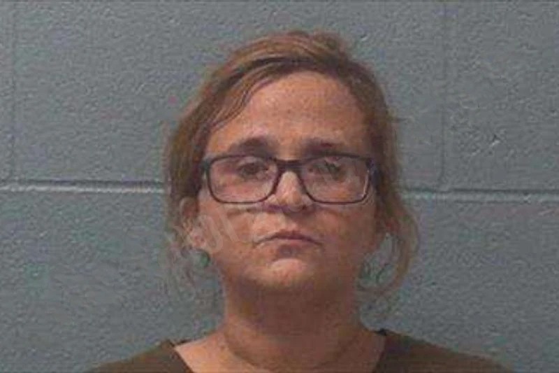 Amanda Bearden Mugshots