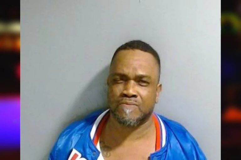 Antonio Favors