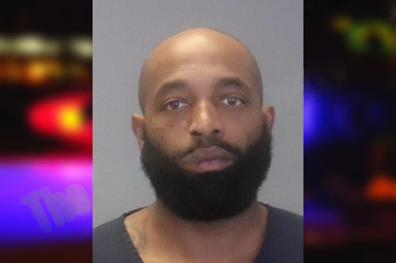 Antonio Holmes mugshot