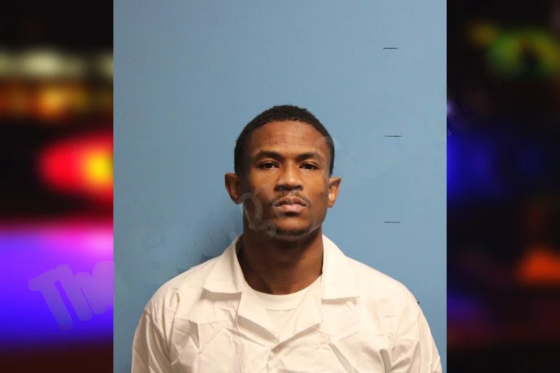 Aqualo Threatt Mugshots