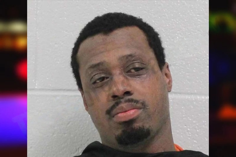 Aqui Murphy-Sharp Mugshots