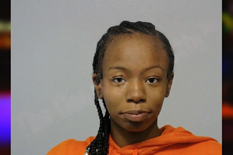 Beautifull Tucker Mugshots