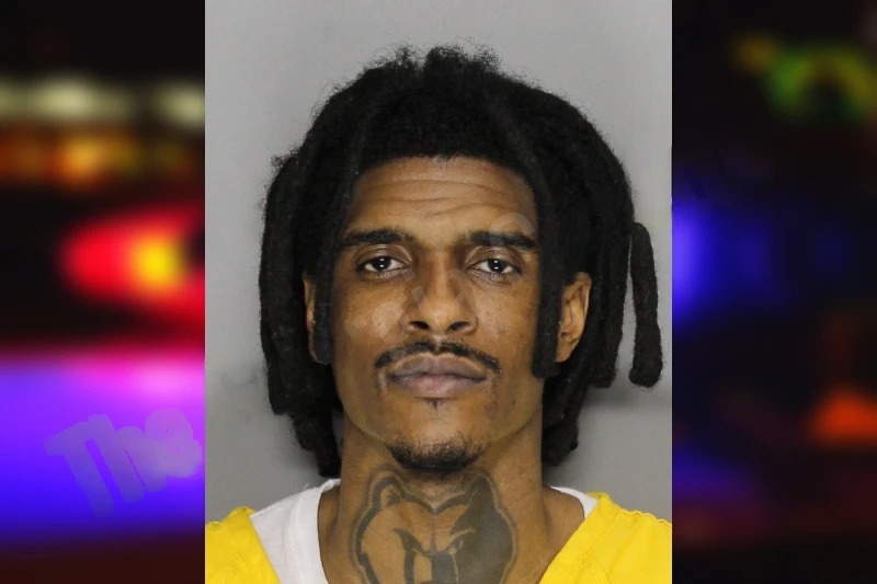 Cameron Leach mugshot