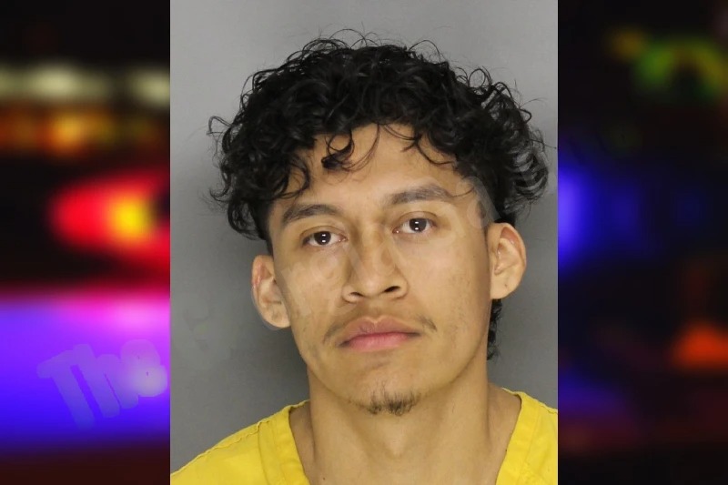 Carlos Mendez mugshot