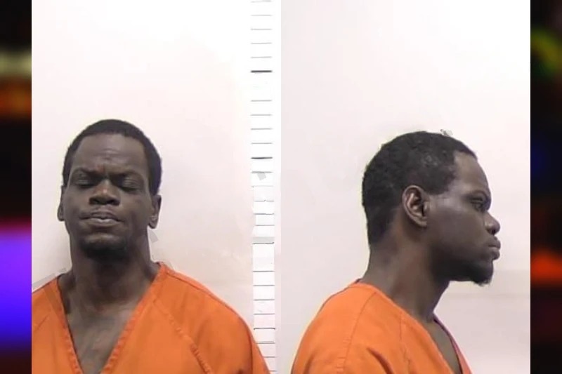 Christopher Darden mugshot