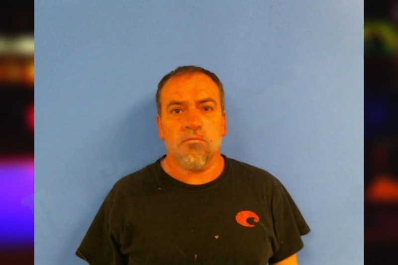 Daniel Hutchins Mugshots