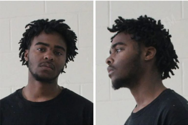 De’Monquez Robertson