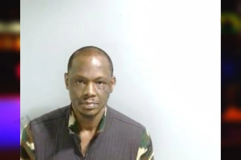 Derontey Gibson mugshot